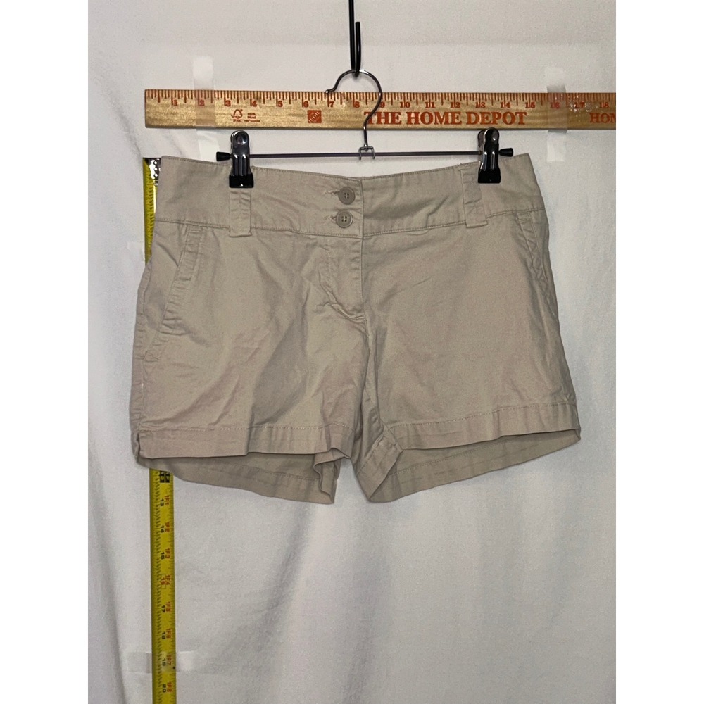 New York & Company Womens Khaki Chino Shorts Tan Size‎ 2 Double Button Stretch